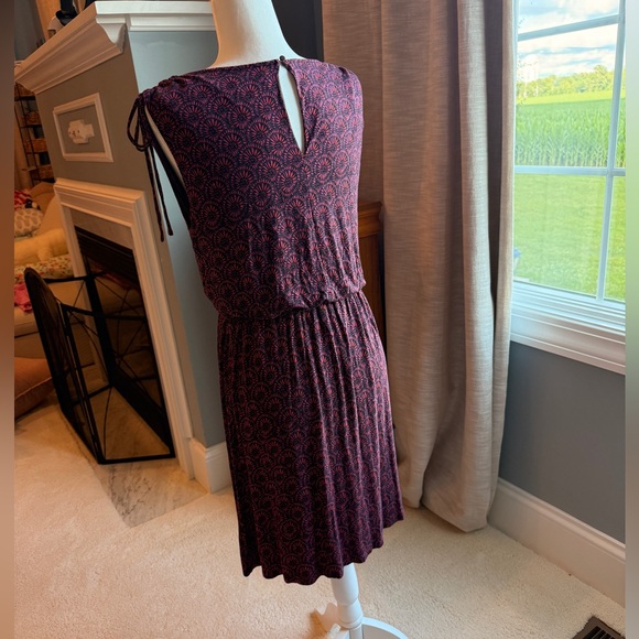 EUC Loft knee-length dress - Picture 3 of 6